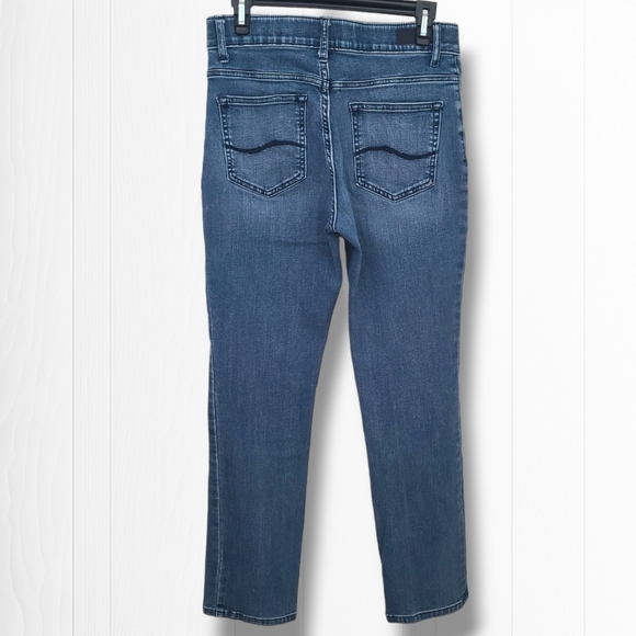 Lee Women's Regular Fit Mid Rise Straight Leg Flex Motion Embellished Jeans 10 - Picture 6 of 11